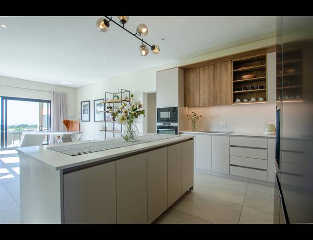 2 BEDROOM SECTIONAL TITLE FOR SALE IN BERG EN DAL
